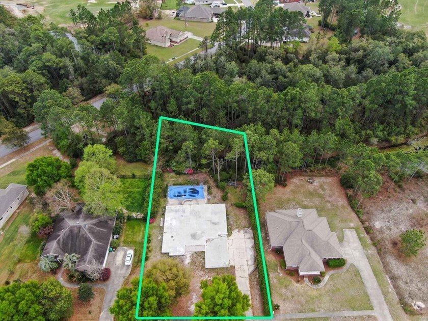 Build your dream home without the typical delays on this premium - Beach Lot for sale in Freeport, Florida on Beachhouse.com