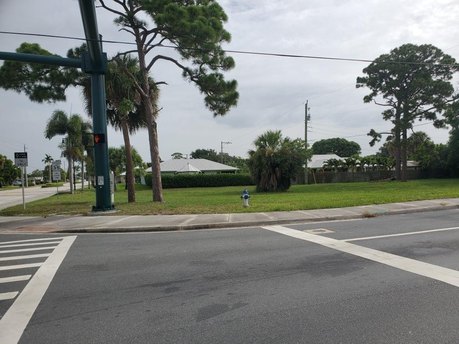 Great Residential lot located in Stuart close to downtown - Beach Lot for sale in Stuart, Florida on Beachhouse.com