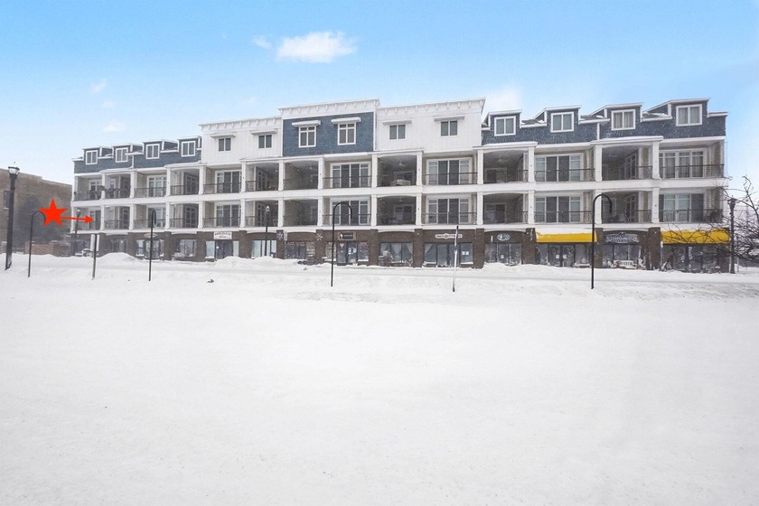 Perfectly positioned in the heart of downtown Pentwater, this - Beach Condo for sale in Pentwater, Michigan on Beachhouse.com