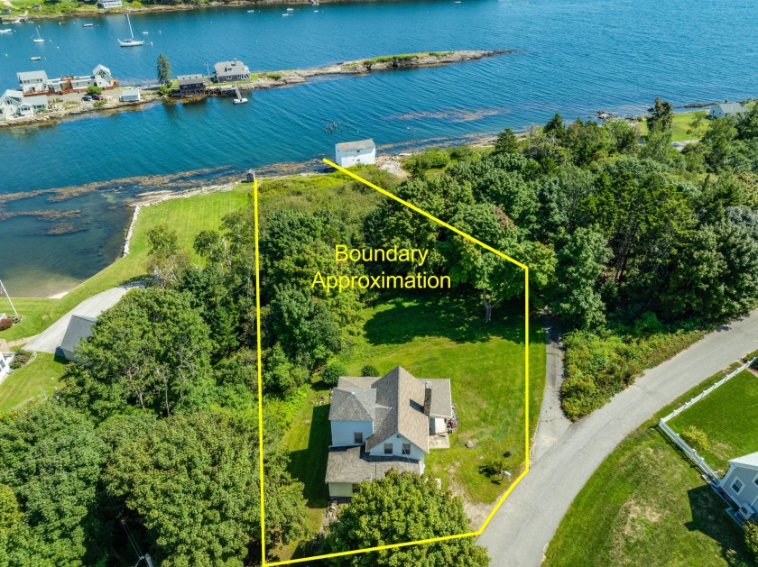 This Orr's Island home comes to the market after being in the - Beach Home for sale in Harpswell, Maine on Beachhouse.com