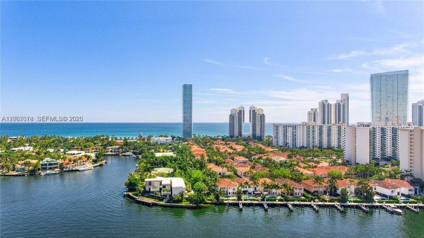 SPECTACULAR CORNER RESIDENCE AT TURNBERRY ISLE SOUTH. Enjoy 180? - Beach Condo for sale in Aventura, Florida on Beachhouse.com