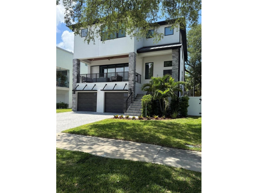 Under contract-accepting backup offers. 510 Channel Drive - Beach Home for sale in Tampa, Florida on Beachhouse.com