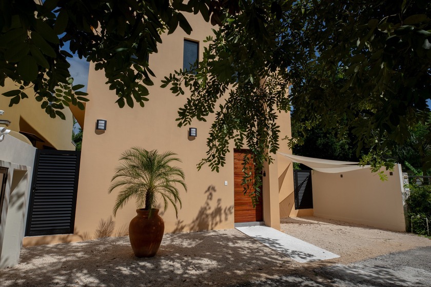 Modern Design and Relaxed Caribbean Living in Playa del Carmen
 - Beach Home for sale in Playa Del Carmen,  on Beachhouse.com