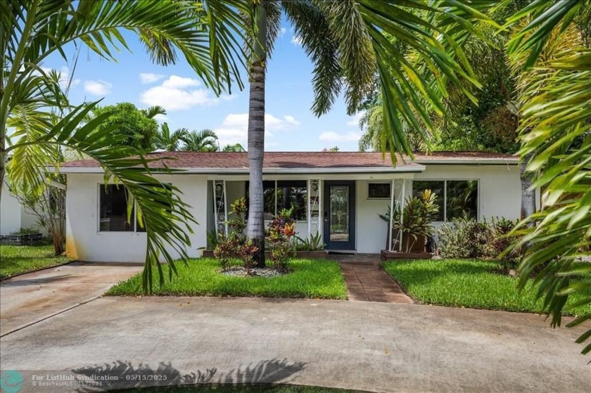 Charming 2-Bed, 2-Bath Home in the Heart of Oakland Park! - Beach Home for sale in Oakland Park, Florida on Beachhouse.com