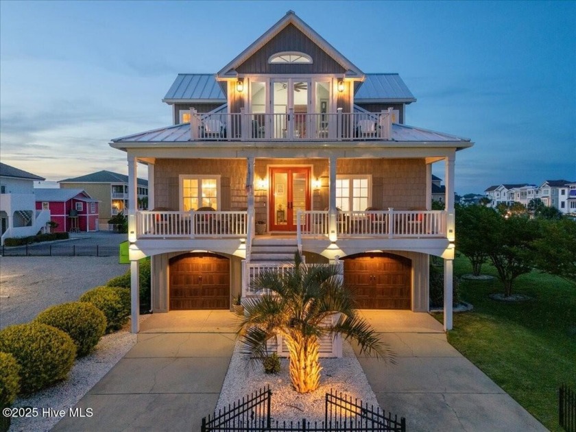 FANTASTIC island home! Tons of updates and improvements such as - Beach Home for sale in Ocean Isle Beach, North Carolina on Beachhouse.com