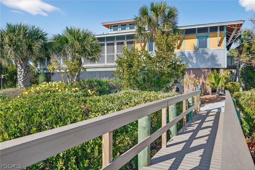 BREATHTAKING VIEWS OF CLAM BAYOU! This waterfront near beach - Beach Home for sale in Sanibel, Florida on Beachhouse.com