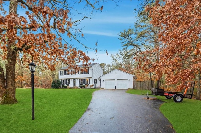 This beautifully maintained Colonial offers a thoughtful layout - Beach Home for sale in Charlestown, Rhode Island on Beachhouse.com