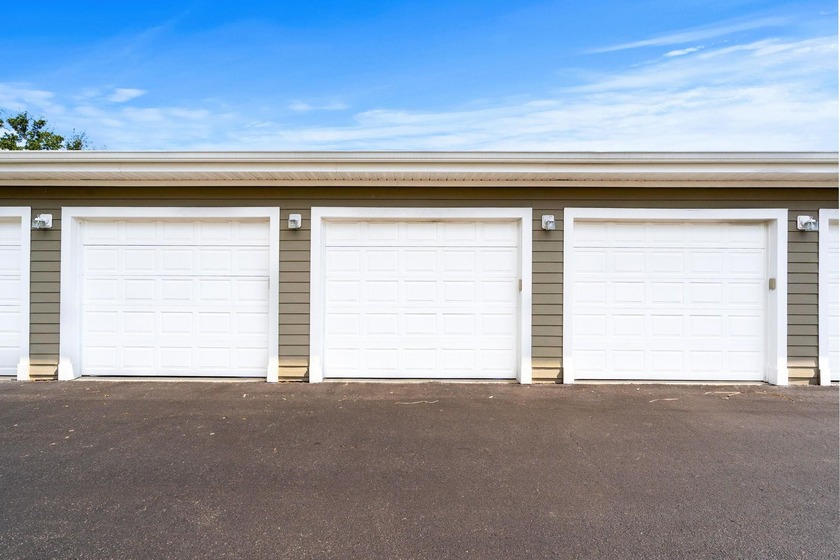 ONE CAR GARAGE located in the highly desirable Magnolia Pointe - Beach Lot for sale in Myrtle Beach, South Carolina on Beachhouse.com
