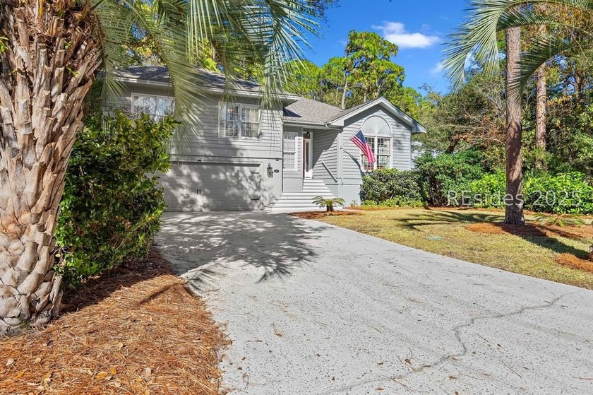 This beautifully maintained and fully furnished home in the Club - Beach Home for sale in Hilton Head Island, South Carolina on Beachhouse.com