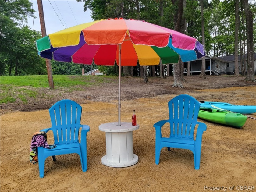 Come enjoy the River Life!  This charming home is completely - Beach Home for sale in Reedville, Virginia on Beachhouse.com