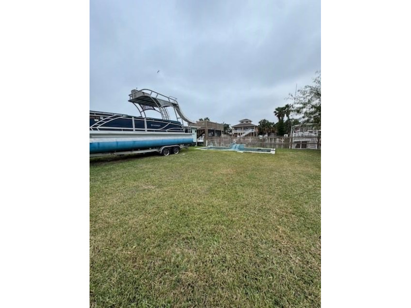 HELLO BOATERS-finger lot with 50 feet of channel frontage - Beach Lot for sale in Port Isabel, Texas on Beachhouse.com