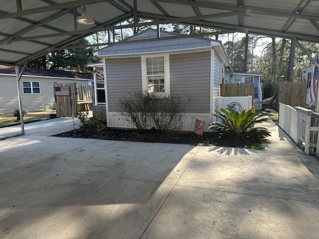 Located in charming Murrells Inlet and only a golf cart ride to - Beach Home for sale in Murrells Inlet, South Carolina on Beachhouse.com