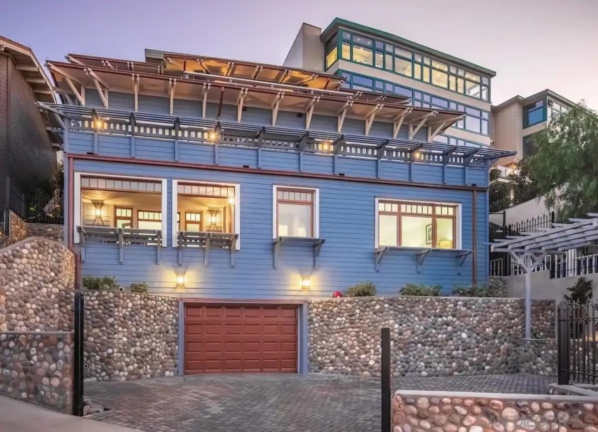 Welcome to your ultimate coastal getaway-this dazzling 3-bedroom - Beach Home for sale in La Jolla, California on Beachhouse.com