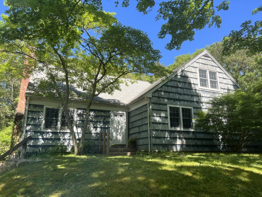 Location, location, location. Tremendous opportunity in - Beach Home for sale in Osterville, Massachusetts on Beachhouse.com