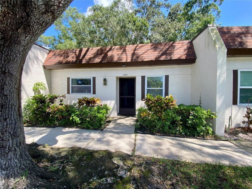 LOWEST PRICED 2 Bedroom in FANTASTIC HIGHLAND LAKES - GOLF FOR - Beach Condo for sale in Palm Harbor, Florida on Beachhouse.com