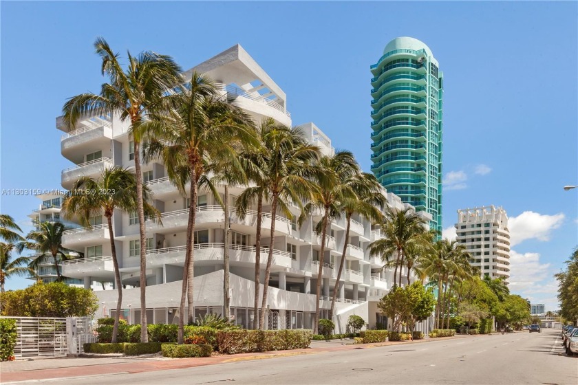 REDUCED TO SELL.  Rare chance to own a Miami Beach penthouse in - Beach Condo for sale in Miami  Beach, Florida on Beachhouse.com