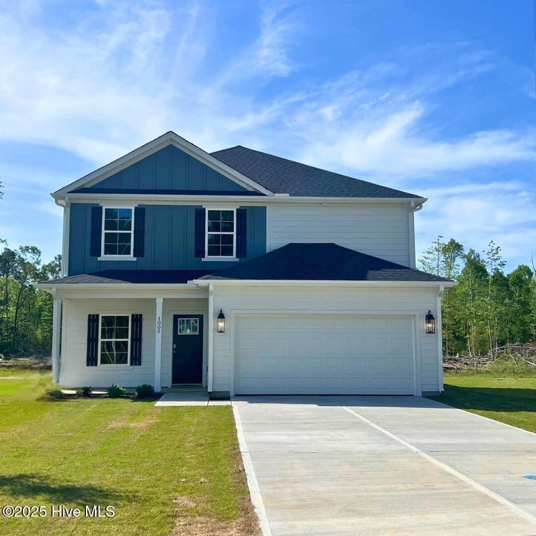 This Belmont floor plan is nestled on a .25-acre cul-de-sac lot - Beach Home for sale in New Bern, North Carolina on Beachhouse.com