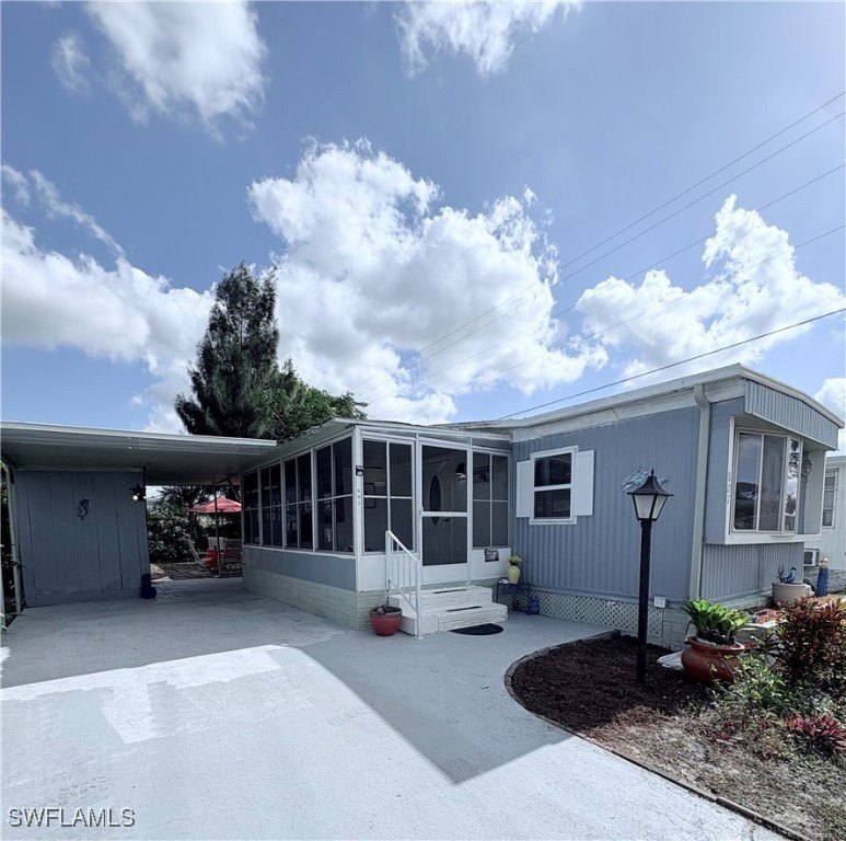 This beautifully redone TURNKEY home is located in a great area - Beach Home for sale in North Fort Myers, Florida on Beachhouse.com