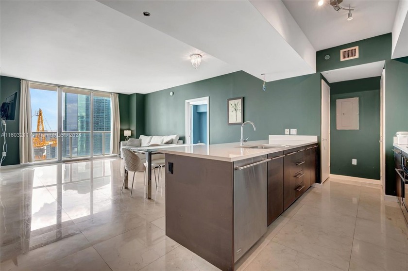 Luxurious condominium offering 2 bedrooms, and 2 full baths in - Beach Condo for sale in Miami, Florida on Beachhouse.com