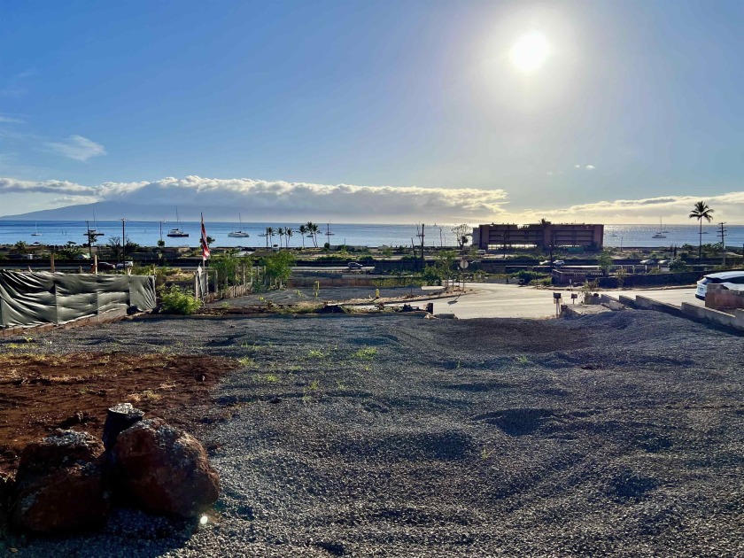 Vacant Lot in the Wahikuli Terrace Subdivision located on the - Beach Lot for sale in Lahaina, Hawaii on Beachhouse.com