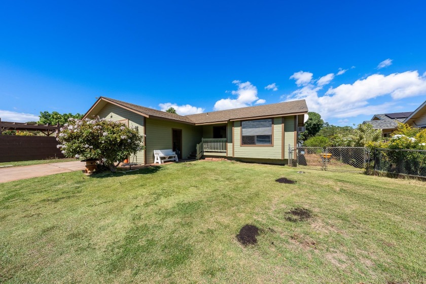 Discover Your Dream Home in Hale Piilani Subdivision!  Nestled - Beach Home for sale in Kihei, Hawaii on Beachhouse.com