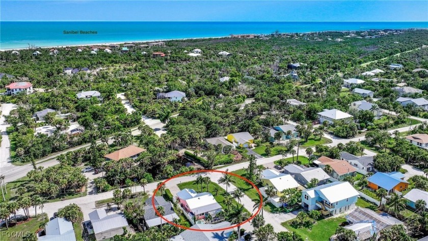 Welcome to The Pink Pelican Cottage! This delightful 3-bedroom - Beach Home for sale in Sanibel, Florida on Beachhouse.com