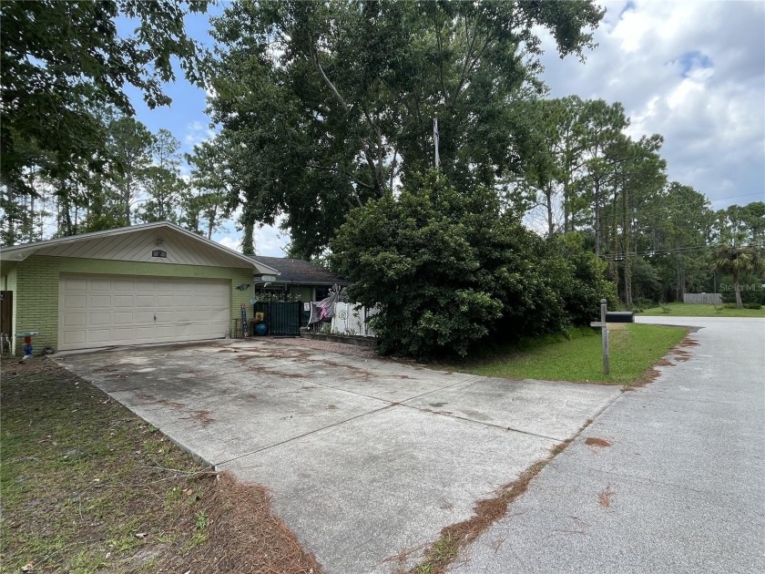 Price Improvement


This 3-4 bedroom, 2 bath home on an - Beach Home for sale in Palm Coast, Florida on Beachhouse.com