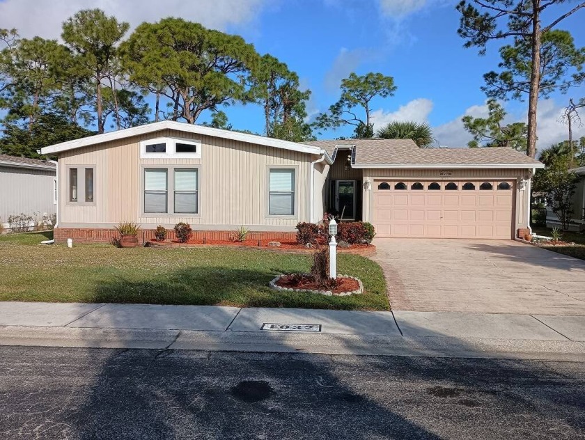 The Lot Rent for this home is $1,342.00/monthly.  Priced to sell - Beach Home for sale in North Fort Myers, Florida on Beachhouse.com