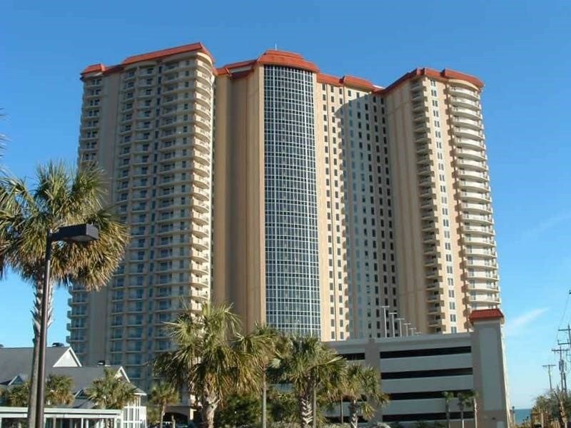 House-sized direct oceanfront four-bedroom, three-bathroom - Beach Condo for sale in Myrtle Beach, South Carolina on Beachhouse.com