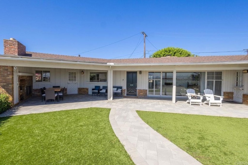 **Perfection in 2025! Move right in--this is home.** This - Beach Home for sale in San Diego, California on Beachhouse.com