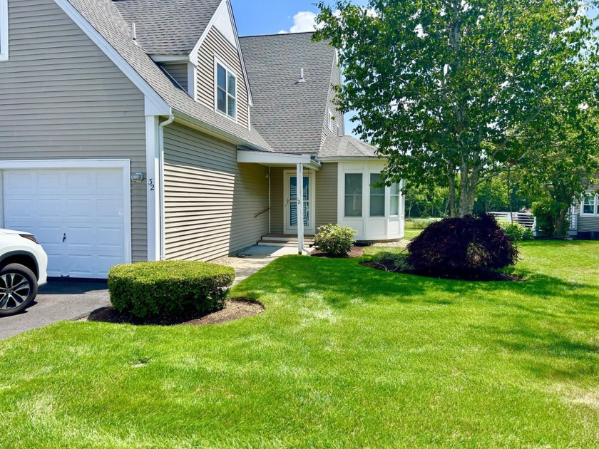 Experience the Charm of Bay Pointe Country Club Living - No Golf - Beach Condo for sale in Wareham, Massachusetts on Beachhouse.com