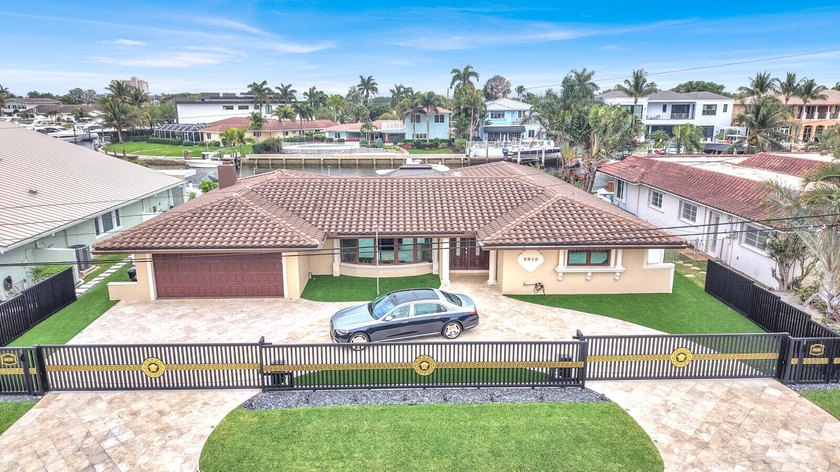 Indulge in the pinnacle of South Florida waterfront living with - Beach Home for sale in Lighthouse Point, Florida on Beachhouse.com