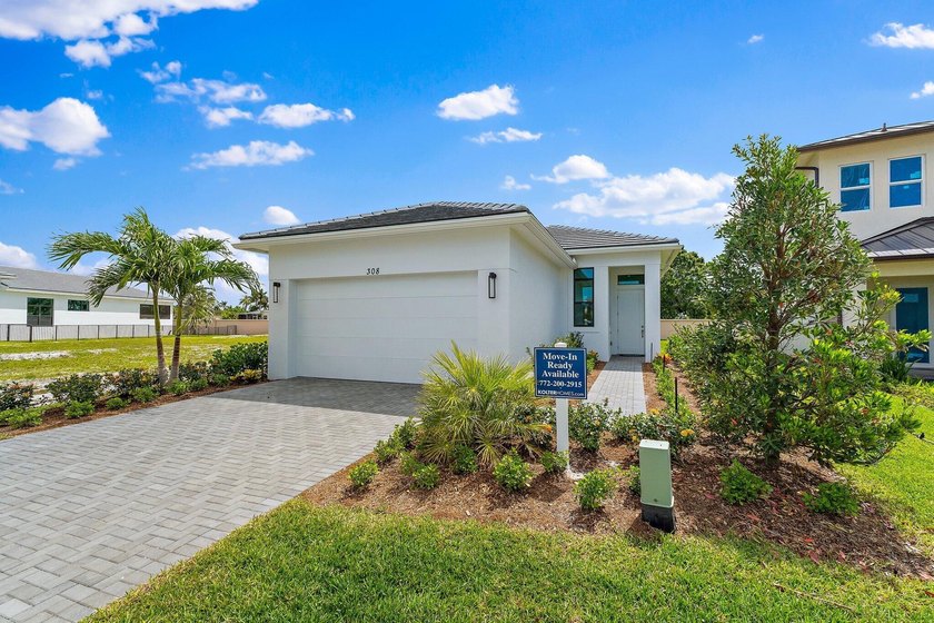 Calling all investors!! Lease this home immediately and enjoy a - Beach Home for sale in Port Saint Lucie, Florida on Beachhouse.com