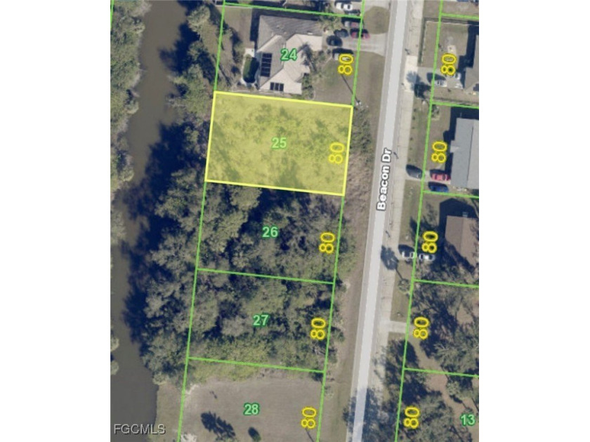 Spacious lot in a peaceful Port Charlotte neighborhood with no - Beach Lot for sale in Port Charlotte, Florida on Beachhouse.com