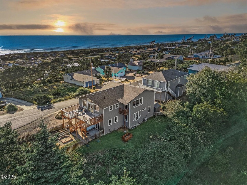 Extremely Motivated Seller allows Huge Price Reduction, creating - Beach Home for sale in Waldport, Oregon on Beachhouse.com