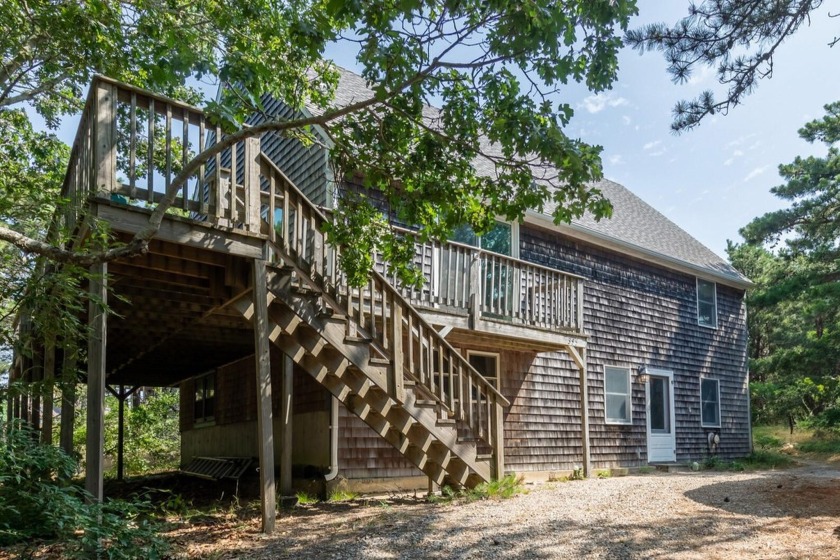 This is an updated 4 bedroom colonial style home with a - Beach Home for sale in Eastham, Massachusetts on Beachhouse.com