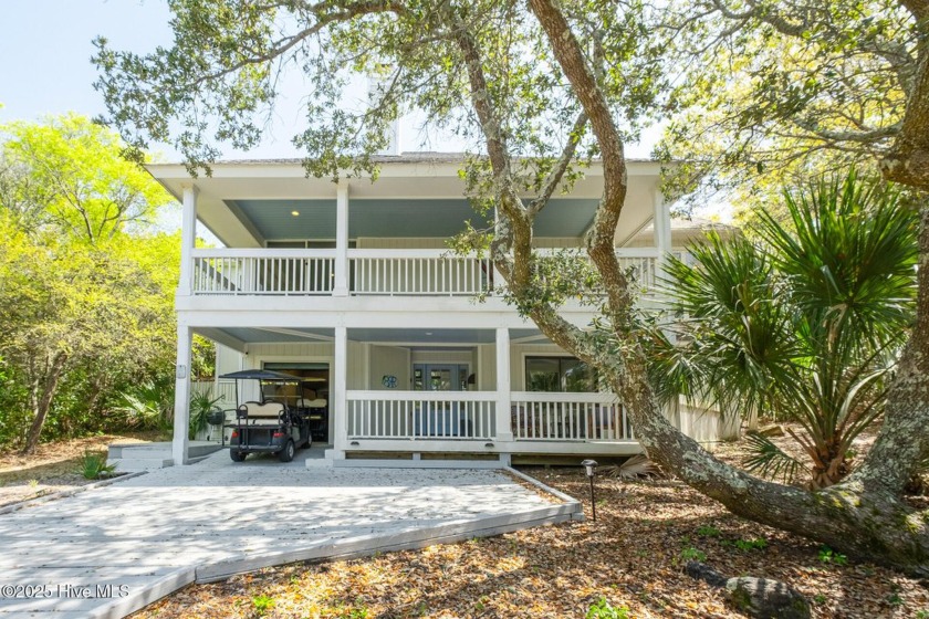 Turn-Key Island Haven | 5 BD | 3 BA | 0.26 ac | 2,437 SF

 - Beach Home for sale in Bald Head Island, North Carolina on Beachhouse.com