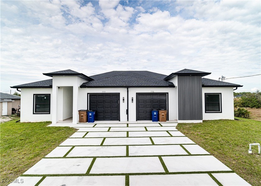 Excellent opportunity on Alabama Rd!! This new construction - Beach Home for sale in Lehigh Acres, Florida on Beachhouse.com