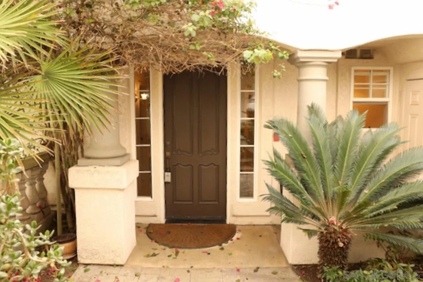 Prime La Jolla Living! Nestled in one of La Jolla's most coveted - Beach Condo for sale in La Jolla, California on Beachhouse.com