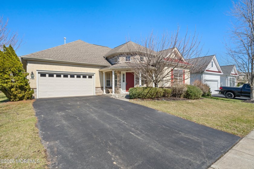 Welcome to this beautifully maintained 2-bedroom, 2-bath - Beach Home for sale in Barnegat, New Jersey on Beachhouse.com