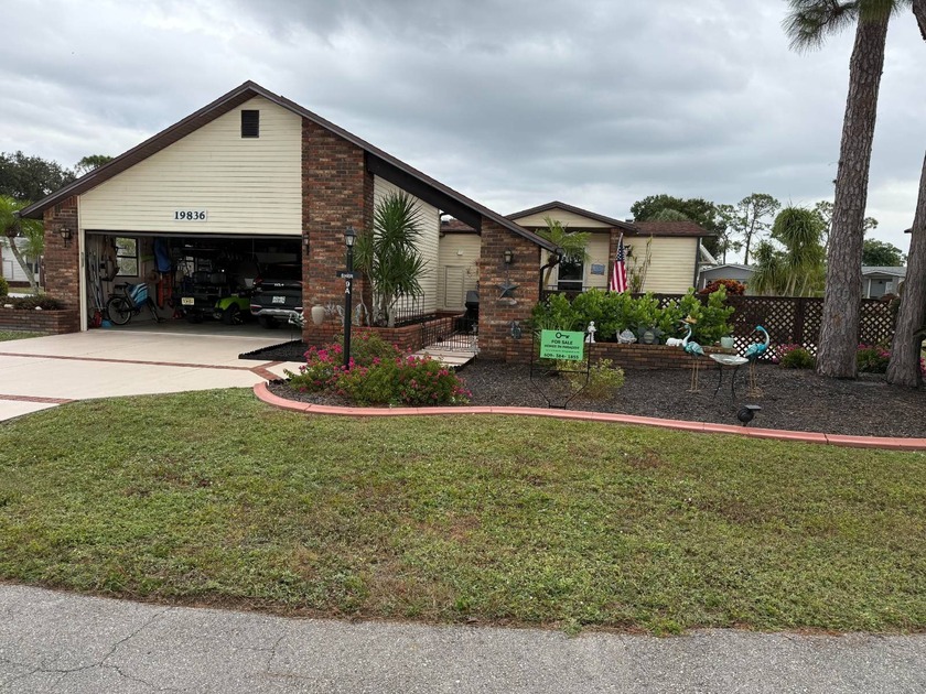This lovely, 2/2 manufactured home on leased land located in - Beach Home for sale in North Fort Myers, Florida on Beachhouse.com