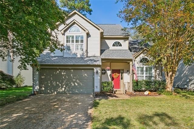 This beautifully appointed golf-front home in Kiln Creek boasts - Beach Home for sale in Newport News, Virginia on Beachhouse.com