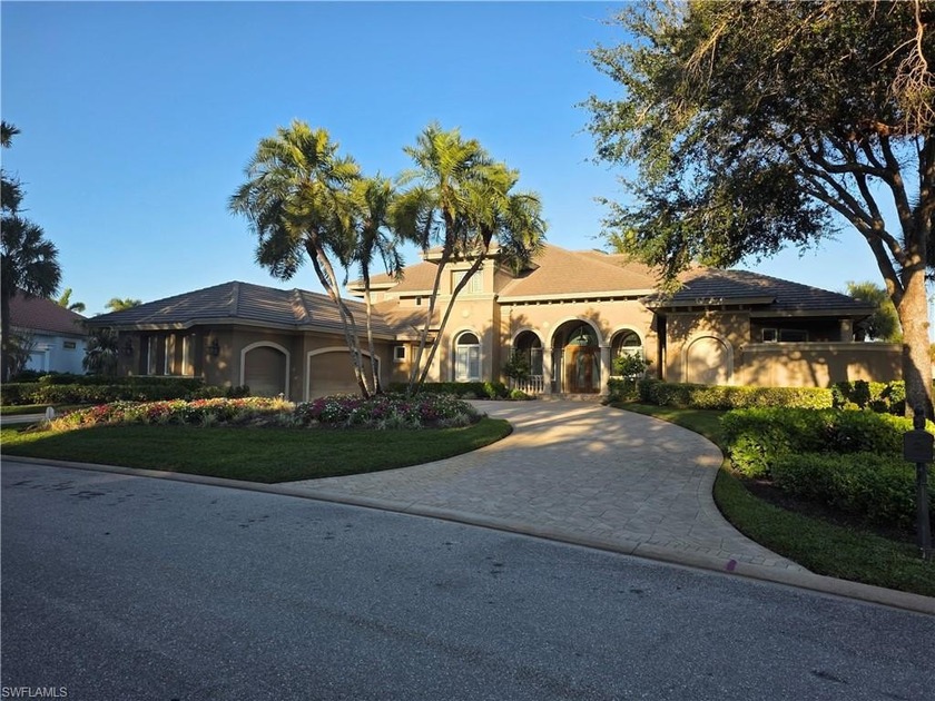 Impeccably updated custom estate home that is both a dream come - Beach Home for sale in Estero, Florida on Beachhouse.com