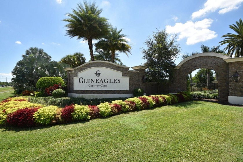 **Exquisite Designer Condo in Gleneagles Country Club** Welcome - Beach Condo for sale in Delray Beach, Florida on Beachhouse.com