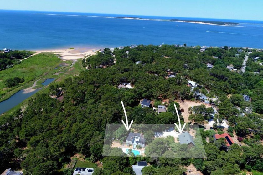 Welcome to 35 and 35A Tecumseh Rd. This is an Exceptional - Beach Home for sale in Wellfleet, Massachusetts on Beachhouse.com