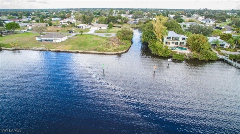 RIVERFRONT - GULF ACCESS TIP LOT FOR SALE. This property is - Beach Lot for sale in Punta Gorda, Florida on Beachhouse.com