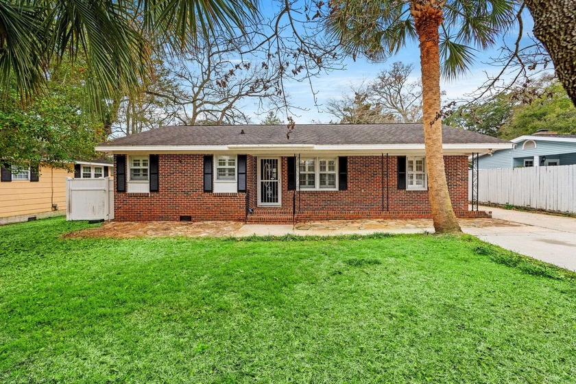 Here is your opportunity to be blocks from the beach and - Beach Home for sale in Surfside Beach, South Carolina on Beachhouse.com