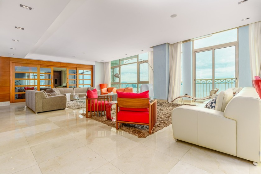 Pacific Point is an impressive building located in the - Beach Condo for sale in Panama City, Florida on Beachhouse.com