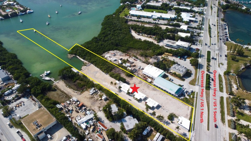 Prime Waterfront Commercial property Oceanside in Marathon.  2 - Beach Commercial for sale in Marathon, Florida on Beachhouse.com