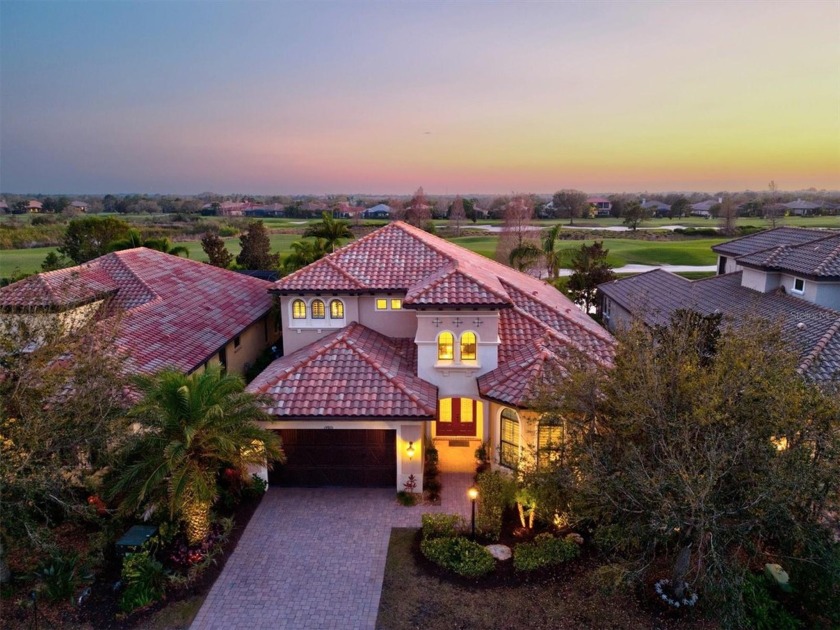 Luxury awaits in this gorgeous Keystone Grand II - Former Model - Beach Home for sale in Lakewood Ranch, Florida on Beachhouse.com
